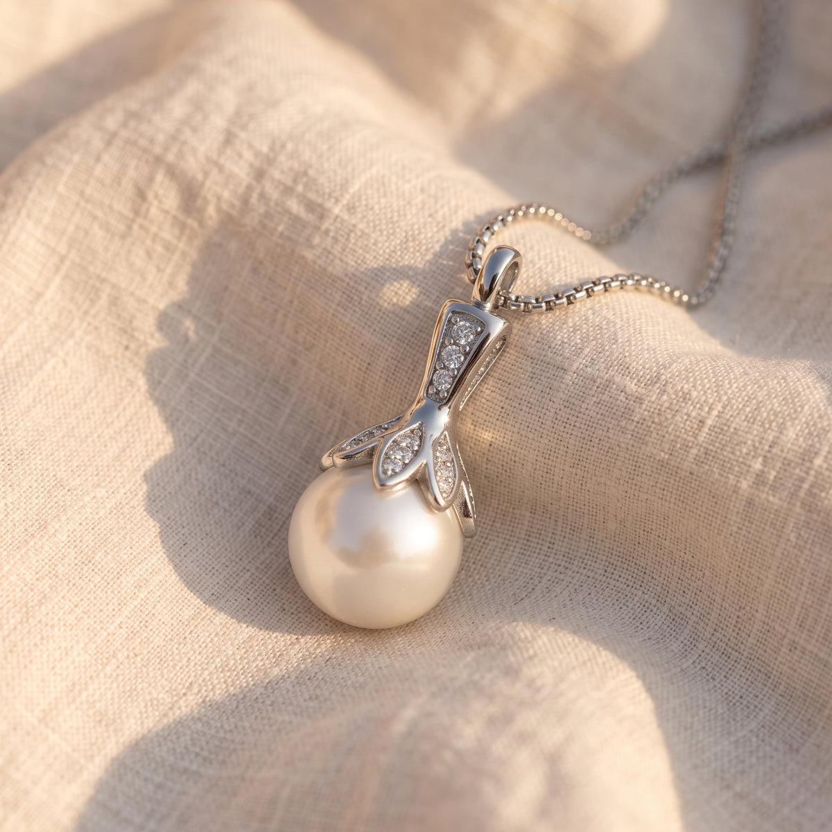 Pearl Urn Necklace